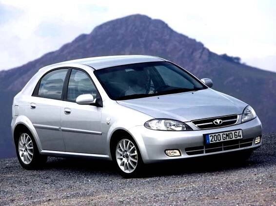 Daewoo Lacetti 5 Doors automobil a modelové roky