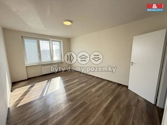 Pronájem bytu 2+kk, 52 m², Louny, ul. Tyršovo nám. - 8
