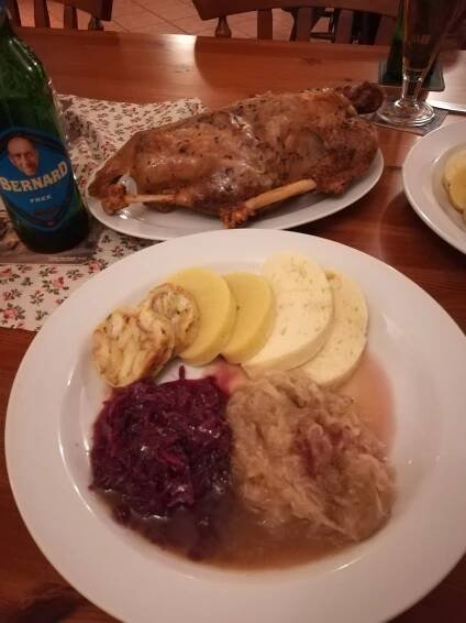 Jídlo a pití – Restaurace Penzion Na Poště