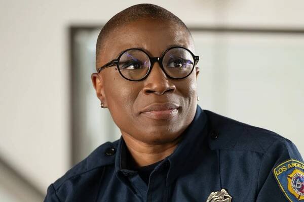 Aisha Hinds as Hen in the '9-1-1' season 8 finale