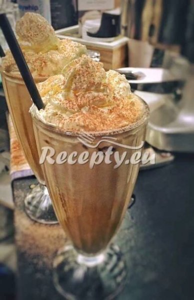 ᐉ Irská káva s whiskey - recepty.eu