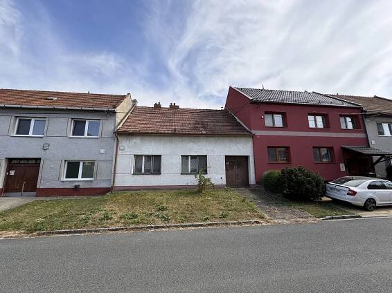 Prodej Dům, Za kostelem, Ostrožská Nová Ves, okres Uherské Hradiště