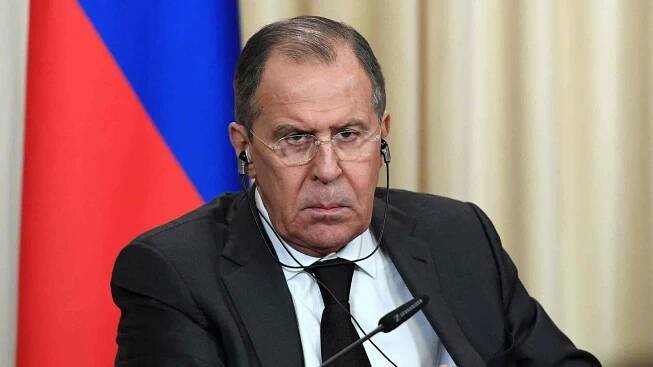 Vladimir Putin Won’t Expel U.S. Diplomats as Russian Foreign Minister Urged - The New York Times