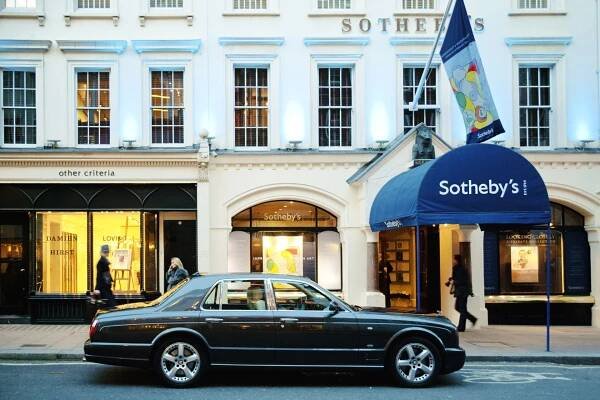 Sotheby's bude prodávat Štyrského obraz, odhadovaná cena je až 120 milionů korun - Fotografie 'Ilustrační fotografie. zdroj:istock.com Kredit:Rossella De Berti'