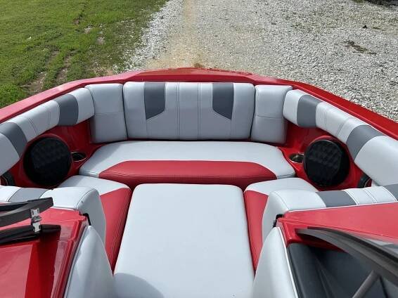 » 2022 MALIBU 21LX 