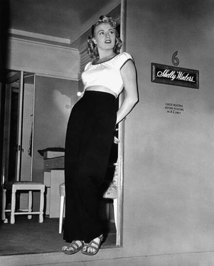 LARCENY, Shelley Winters, outside her dressing room, 1948