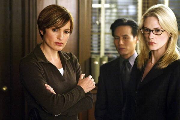 Mariska Hargitay, B.D. Wong, Stephanie March in 1999.