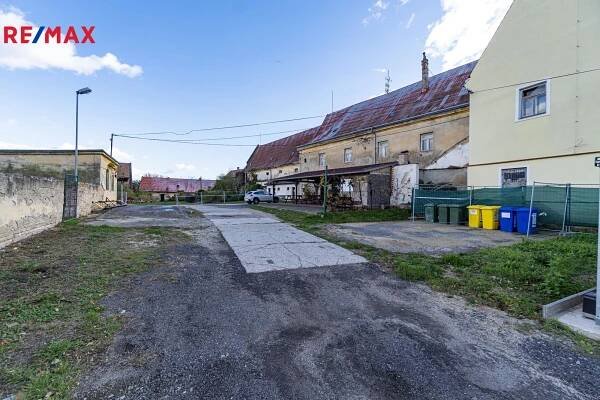 Prodej pozemku pro komerční výstavbu, 14278 m2, Drnholec