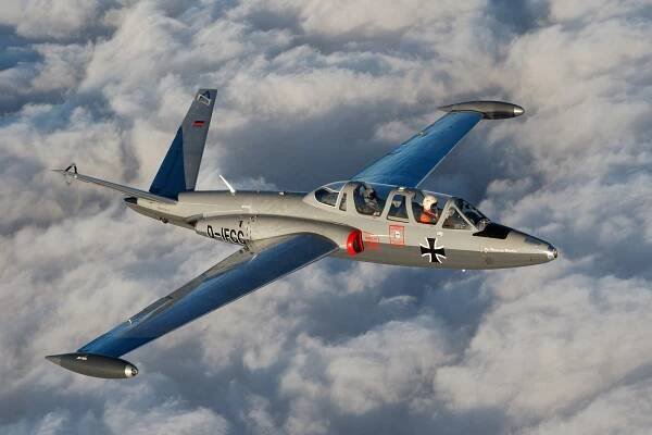 Airspotter.de 2016 Fouga CM-170 Magister