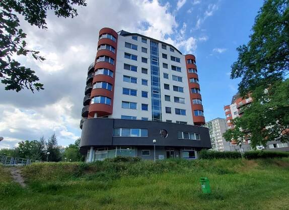 nábřeží Závodu míru, Pardubice - Zelené Předměstí