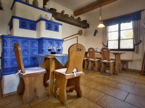 Bukovanský mlýn Restaurace interiér 2