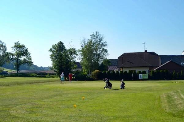 Golf Prosečné | www.spindleruv-mlyn.com | Špindlerův-Mlýn.com