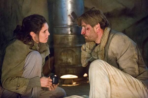 Námořní vyšetřovací služba L. A. - Nultý den - Z filmu - Daniela Ruah, Matthew Del Negro