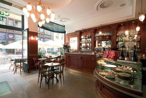 Kavárna Caffetteria Torino Praha | Apetee