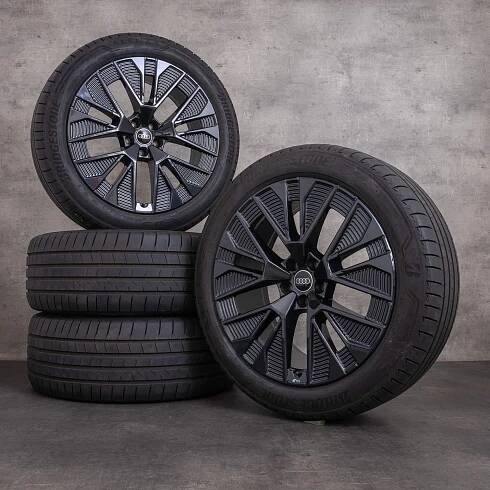 Original zimní pneu s disky Audi Q8 e-tron 21" GEN GEA ráfky na auto 4KE601025BC černé lesklé
