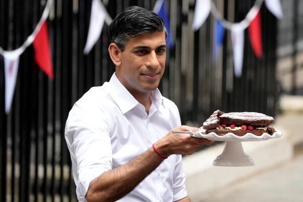 No cake on a Monday: Rishi Sunak lives on just water and black coffee at the start of each week