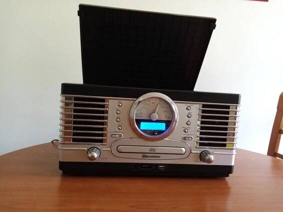 Radio CD kazeto-gramofon Roadstar