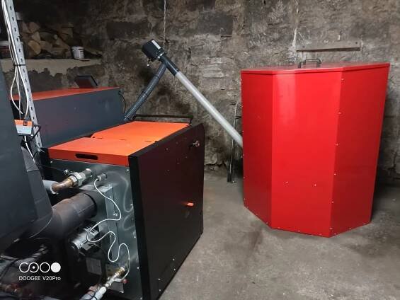 Kotle na tuhá paliva - Topenářské a instalatérské práce - Lovosice, Litoměřice