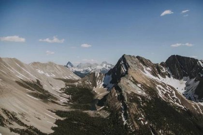 Canmore_Alpine_Helicopter_Elopement_Marvel_Pass230