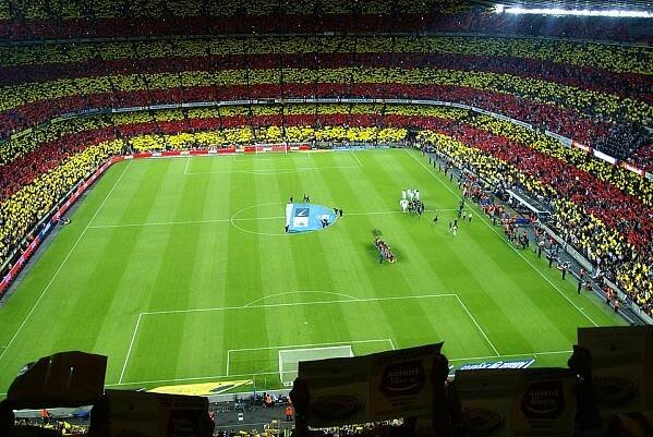 Category:Stadiums - Wikimedia Commons