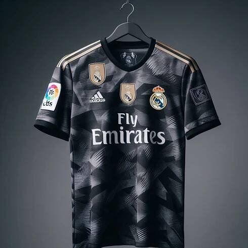 Dresy Realu Madrid podle AI: Retro, z budoucnosti i s logem Nike místo Adidasu – Bilybalet.cz | Největší portál pro fanoušky