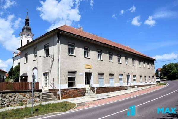 pohled na budovu hlavní foto 1 - Prodej obchodního prostoru 796 m², Litobratřická, Hrušovany nad Jevišovkou