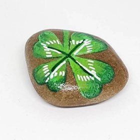 Malovaný kámen zelený Kamínek pro štěstí - čtyřlístek
