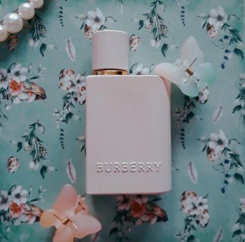 Burberry Her Elixir de Parfum Burberry pro ženy