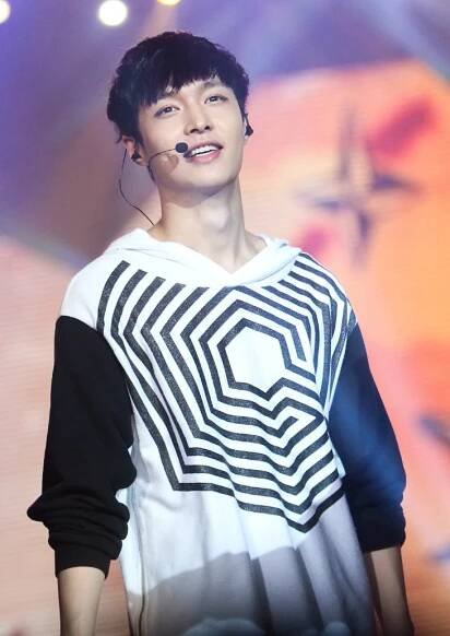 Lay Zhang – Wikipedie