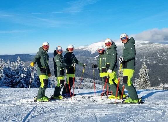 lyzarska-skola-spindleruv-mlyn | Špindlerův-Mlýn.com
