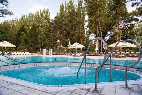 ESPLANADE ENSANA HEALTH SPA HOTEL KŘÍDLO ALAMEDA - Slovensko - Lázně Piešťany | Superzajezdy.cz