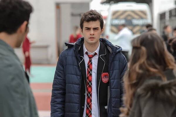 Kardeşlerim - Episode 6 - Z filmu - Yiğit Koçak