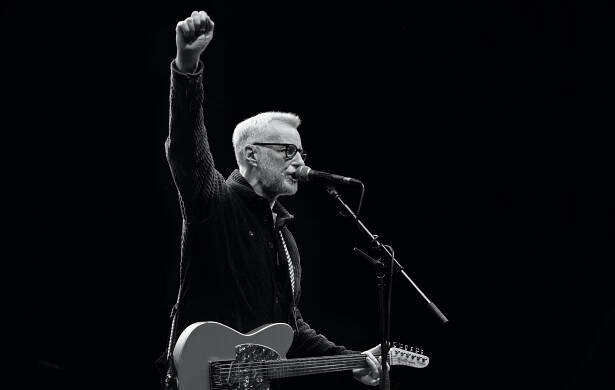 Billy Bragg shows solidarity with Palestinians on new single ‘Hundred Year Hunger’