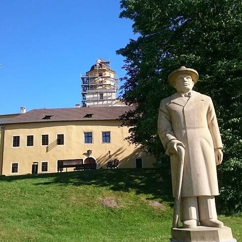 Hrad Malenovice