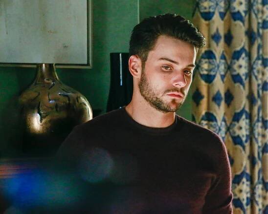 Vražedná práva - Spálila se, svině - Z filmu - Jack Falahee