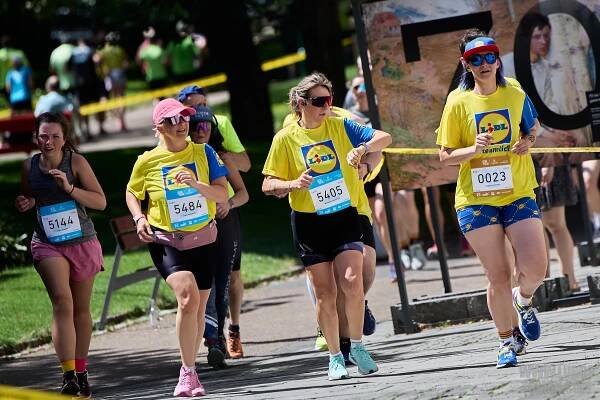 ČEZ RunTour Plzeň 2024 | Sportovní a reportážní fotografie Luboš Toman