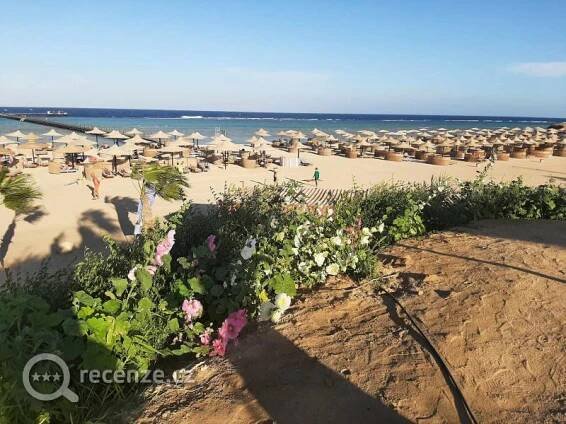 Krásná dovolená - Recenze hotelu Three Corners Fayrouz Plaza Beach Resort ***** (Egypt - Marsa Alam - Port Ghalib) | Recenze.cz