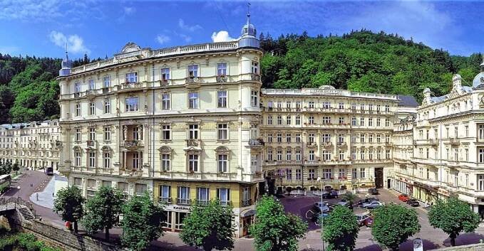 Kdo si koupil Grandhotel Pupp?