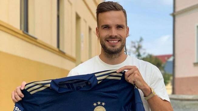 Filip Novák má nového trenéra. Fenerbahce převzal po Bulutovi nový kouč Belözoglu - Sport.cz