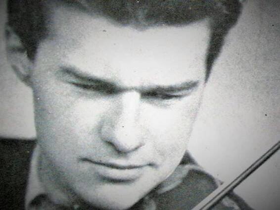 Ivan Medek hovoří s Václavem Snítilem (1)