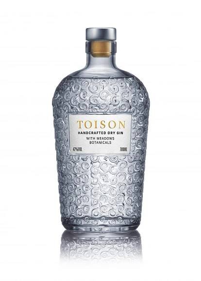 Na český trh přišel řemeslný Gin Toison ze slovenských termálů. Má i svou červenou variantu - VisitChef.com