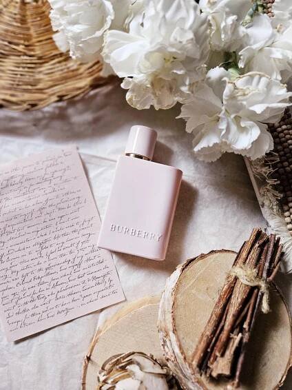 Burberry Her Elixir de Parfum Burberry pro ženy