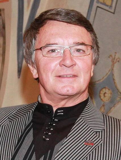 Vlastimil Harapes