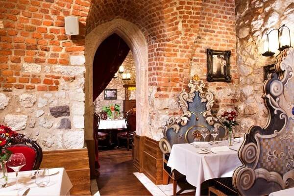 Restauracja Pod Nosem | Kraków | Galeria zdjęć ✨