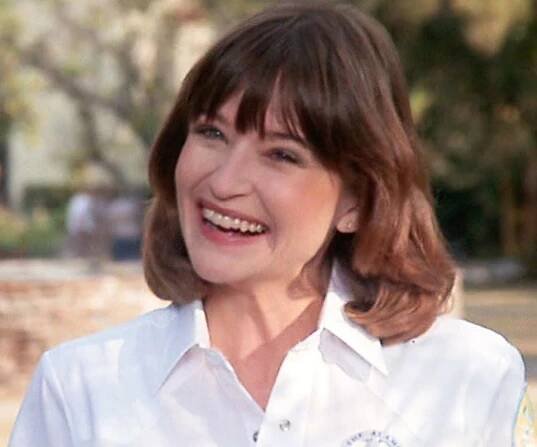 Jan Hooks Biography - Facts, Childhood, Family Life & Achievements