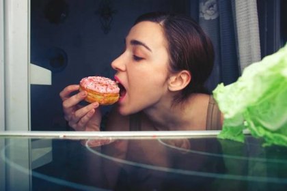 Příznaky nadměrné konzumace cukru: Na co si dát pozor?