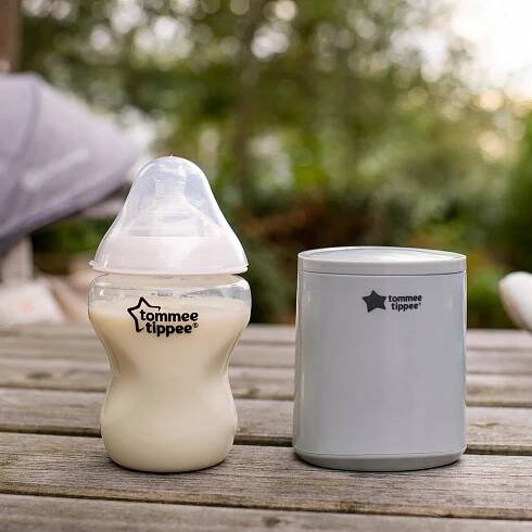 Přenosný elektrický ohřívač Tommee Tippee Značka Tommee Tippee
