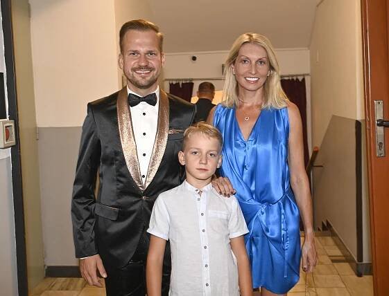 Martin Chodúr se pochlubil rodinkou: Syn mu jde do podoby, o 16 let starší partnerka vypadá výborně