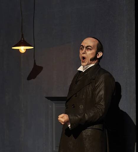 “Les Contes d’Hoffmann” Barcelona reviews
