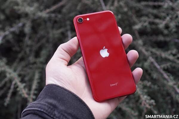 iPhone SE 2022 clanek 15